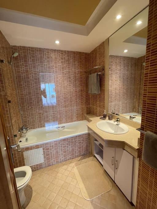 Big Luxury Apartment Near Airport Nouaceur Luaran gambar
